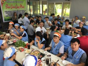 Bữa cơm công đoàn 1